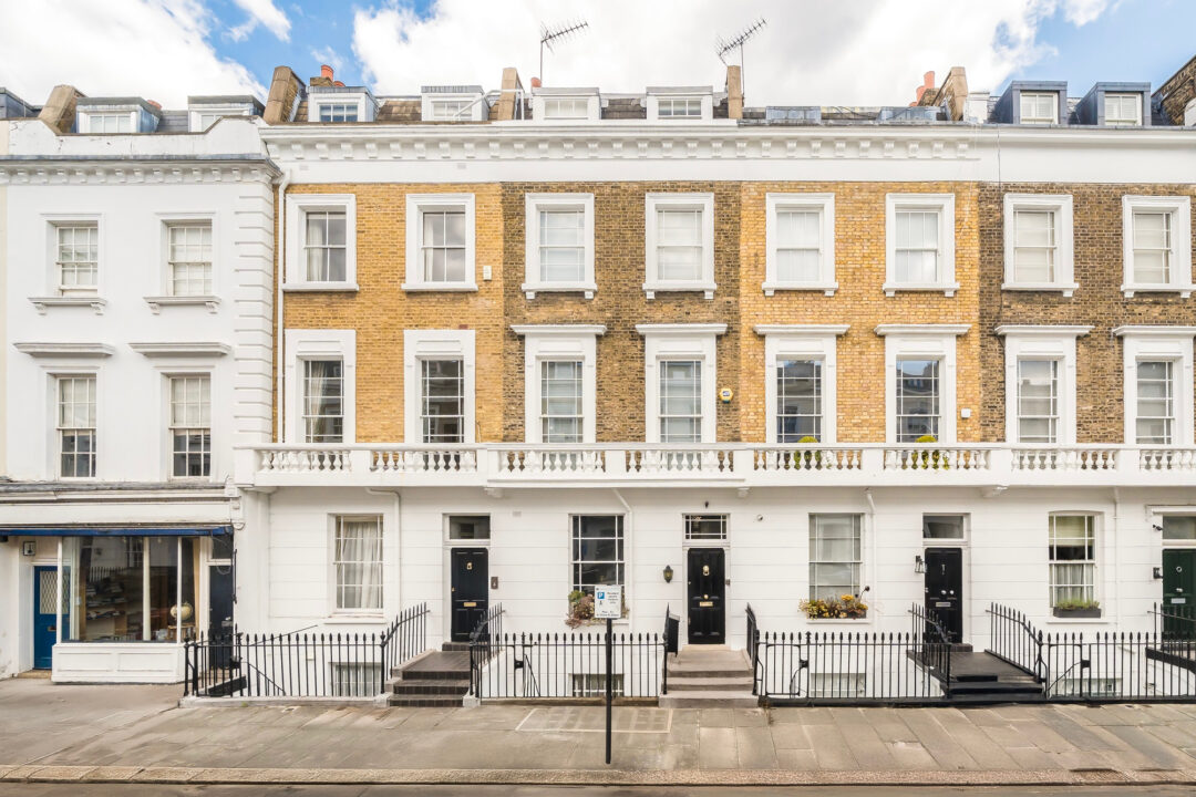 Property for Sale in Battersea Park, Pimlico, Victoria, Belgravia, Westminster, Knightsbridge, St Jamess, Whitehall, Battersea, Clapham Junction, SW1, SW11